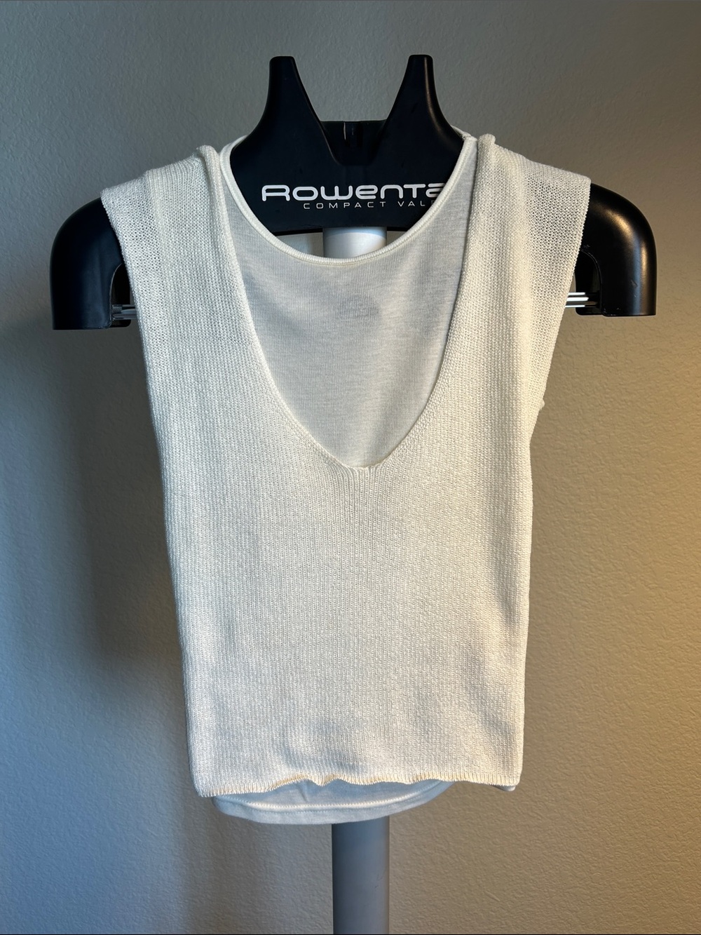 Muse Cream Knit Tank Top | Deep V-Neck Sleeveless | XS | Neutral Layering Basics